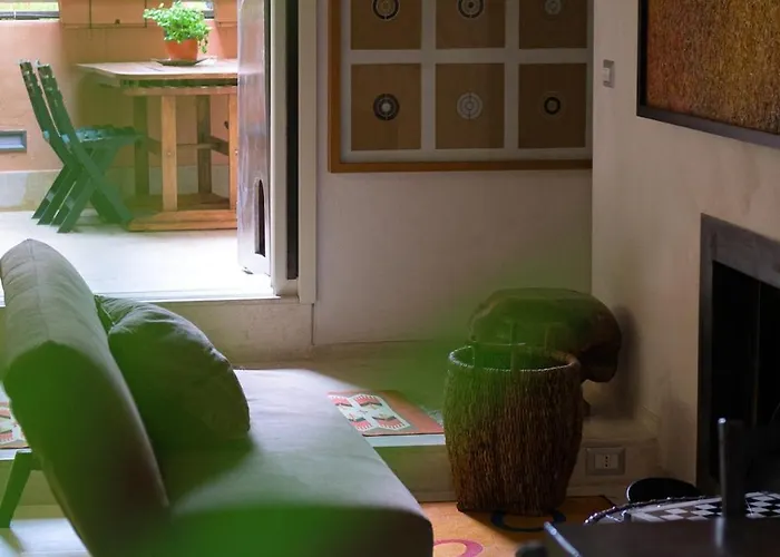 Trastevere Art And Books Luxury Apartment Rom