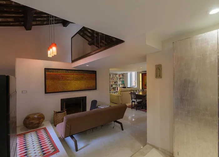 Daire Trastevere Art And Books Luxury *
